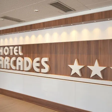 Arcades 3* Lourdes