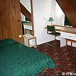 Arcades Hotel Lurdy