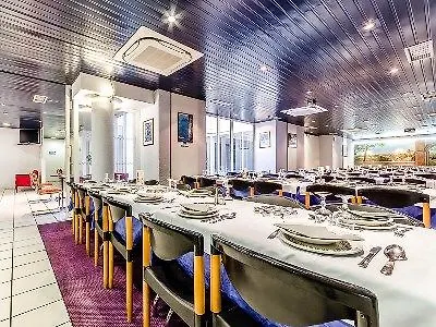 Hotell Arcades 3*